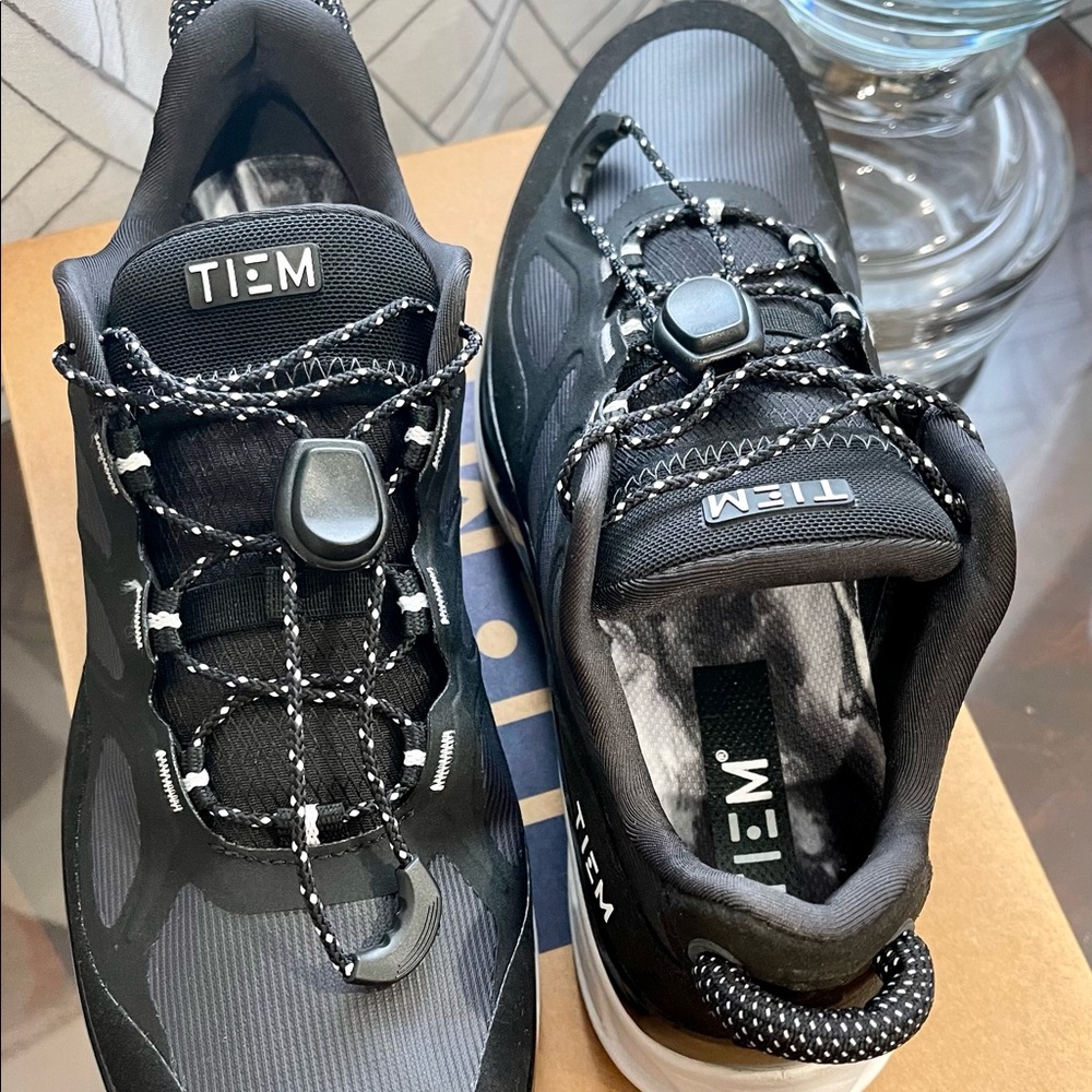 NEW Tiem Via - Black Onyx Cycling Shoes